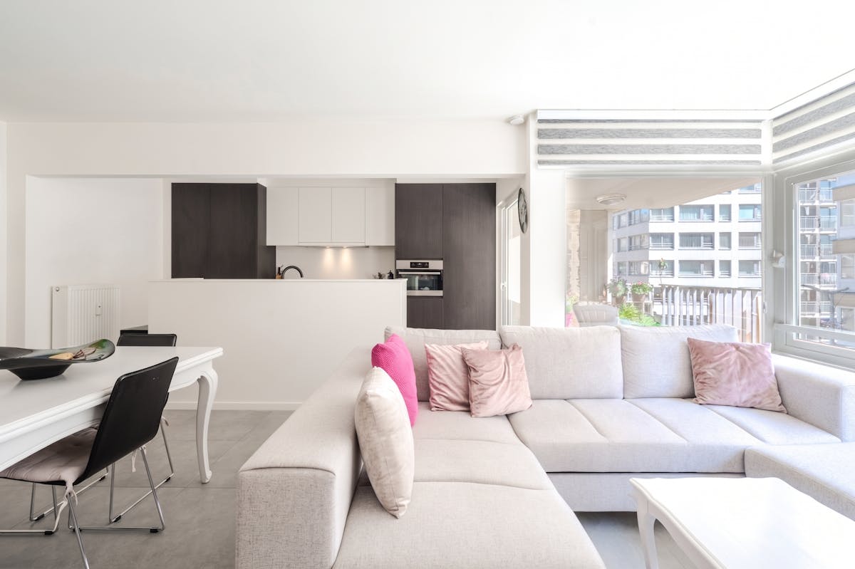 Gerenoveerd 2 slaapkamer appartement op topligging! - foto 5