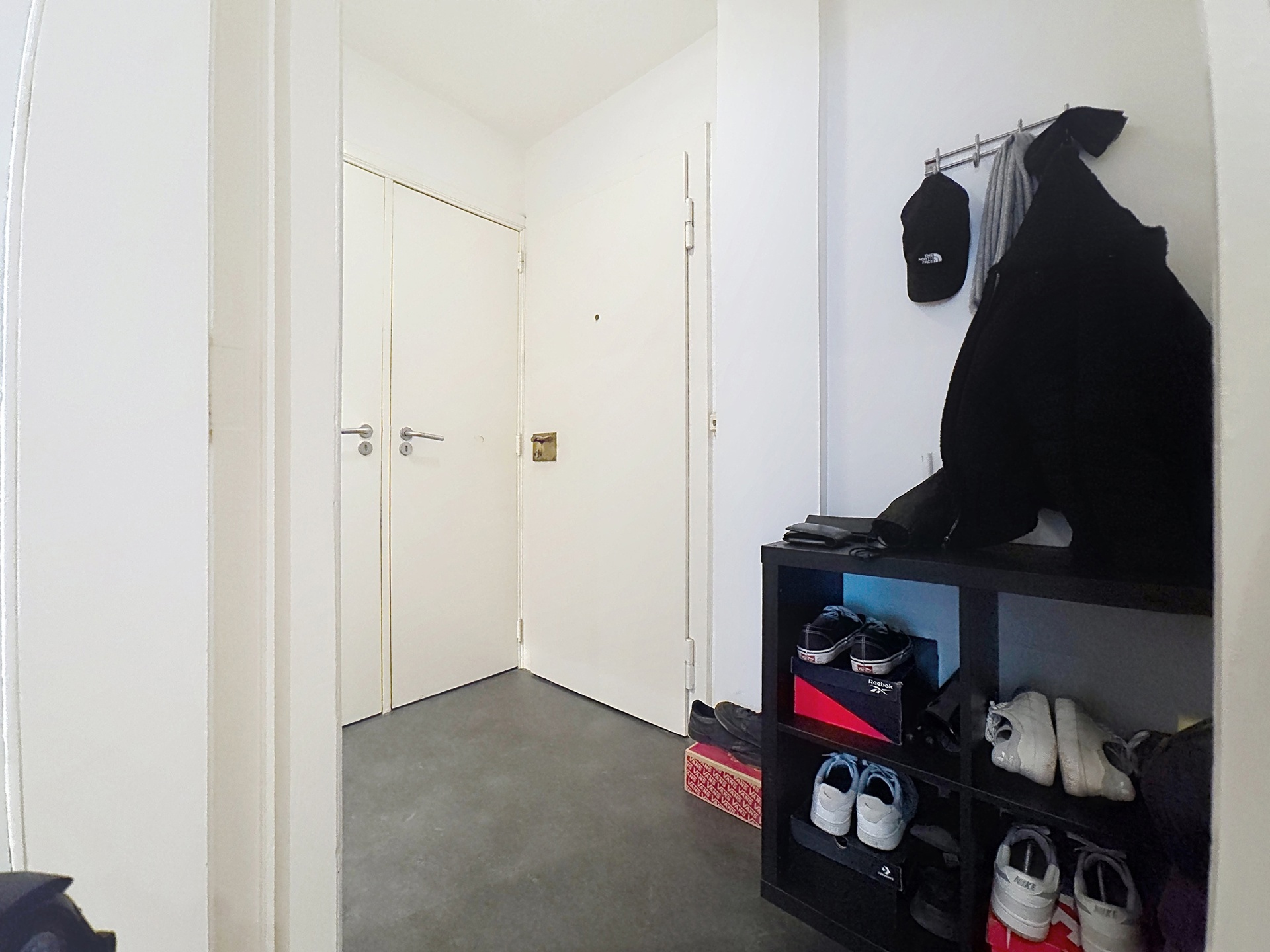 Apartment for sale in Ixelles with 1 bedroom - photo 2