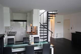 Recent duplexappartement met drie slaapkamers en ruim terras te Pulderbos!Dit duplexappartement bevindt zich op de eerste en tweede verdieping van...