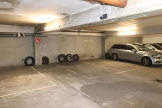 À deux pas de la gare centrale et de l'Astridplein, entre Keyserlei et De Coninckplein, se trouve la célèbre Van Arteveldestraat.C'est là que nous...