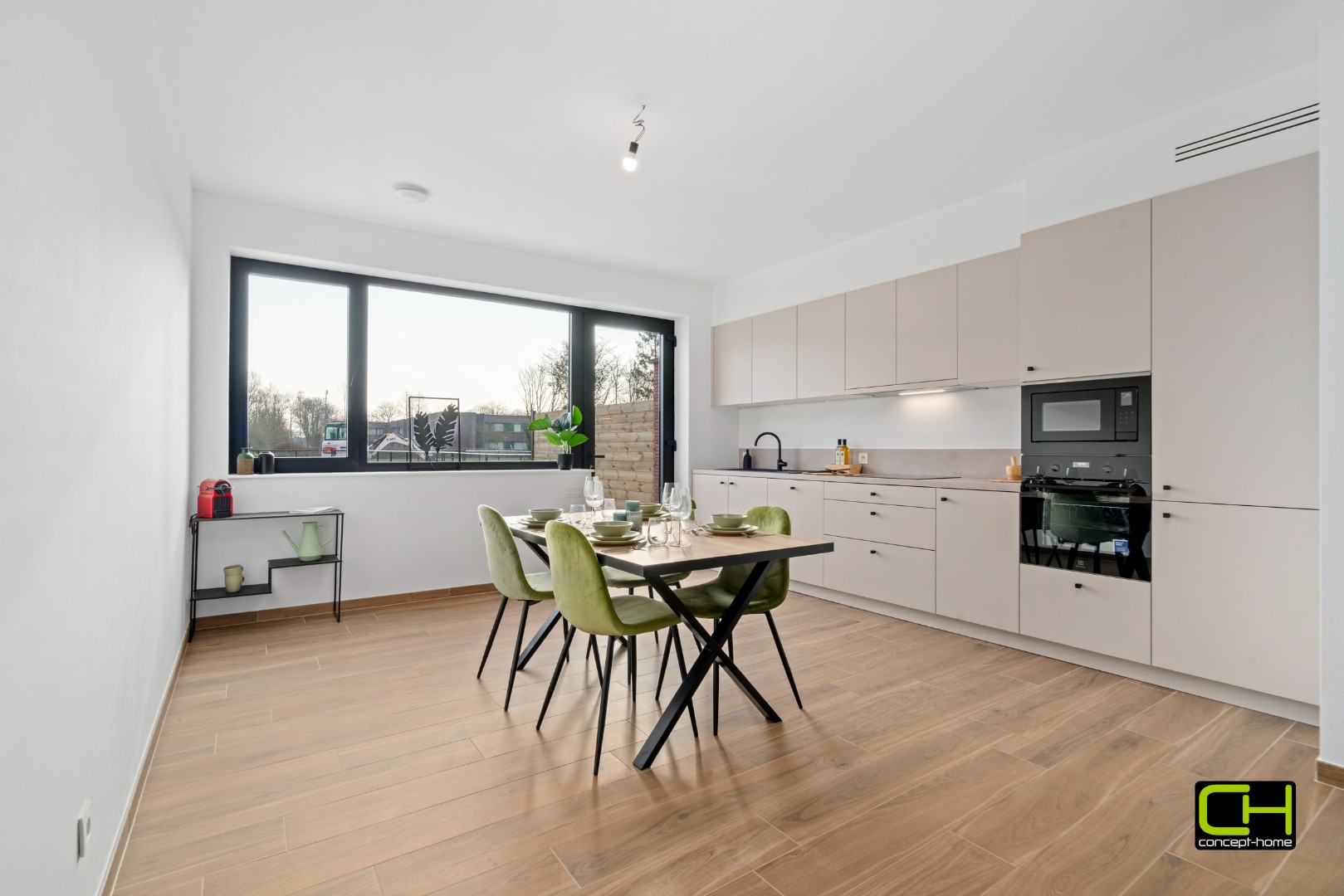 Duurzame en comfortabele woning met tuin en private parkeerplaats - foto 1