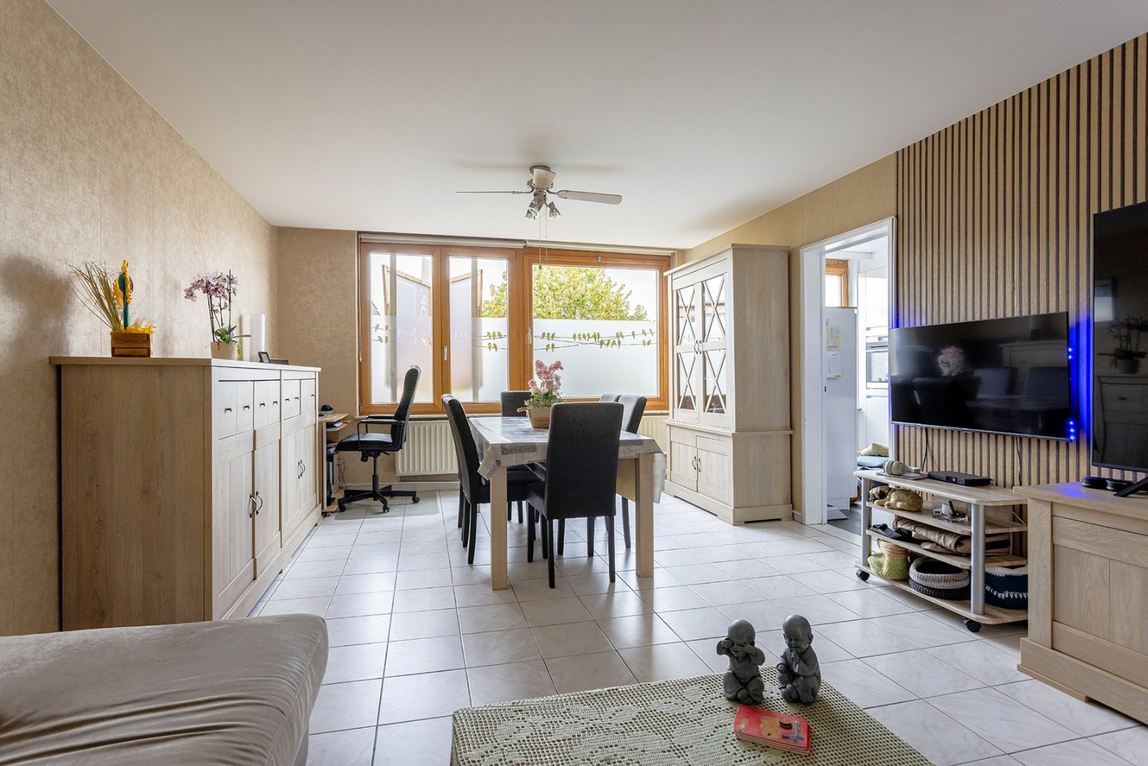 Energiezuinig gerenoveerd 2-slaapkamer appartement (2v) met terras! - foto 5