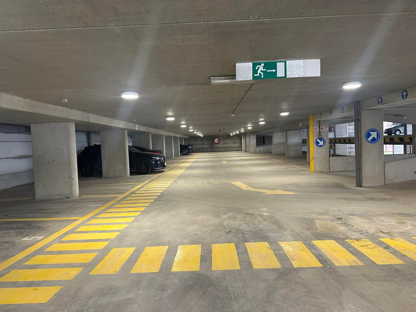 PARKINGCOMPLEX GREEN C - foto 4