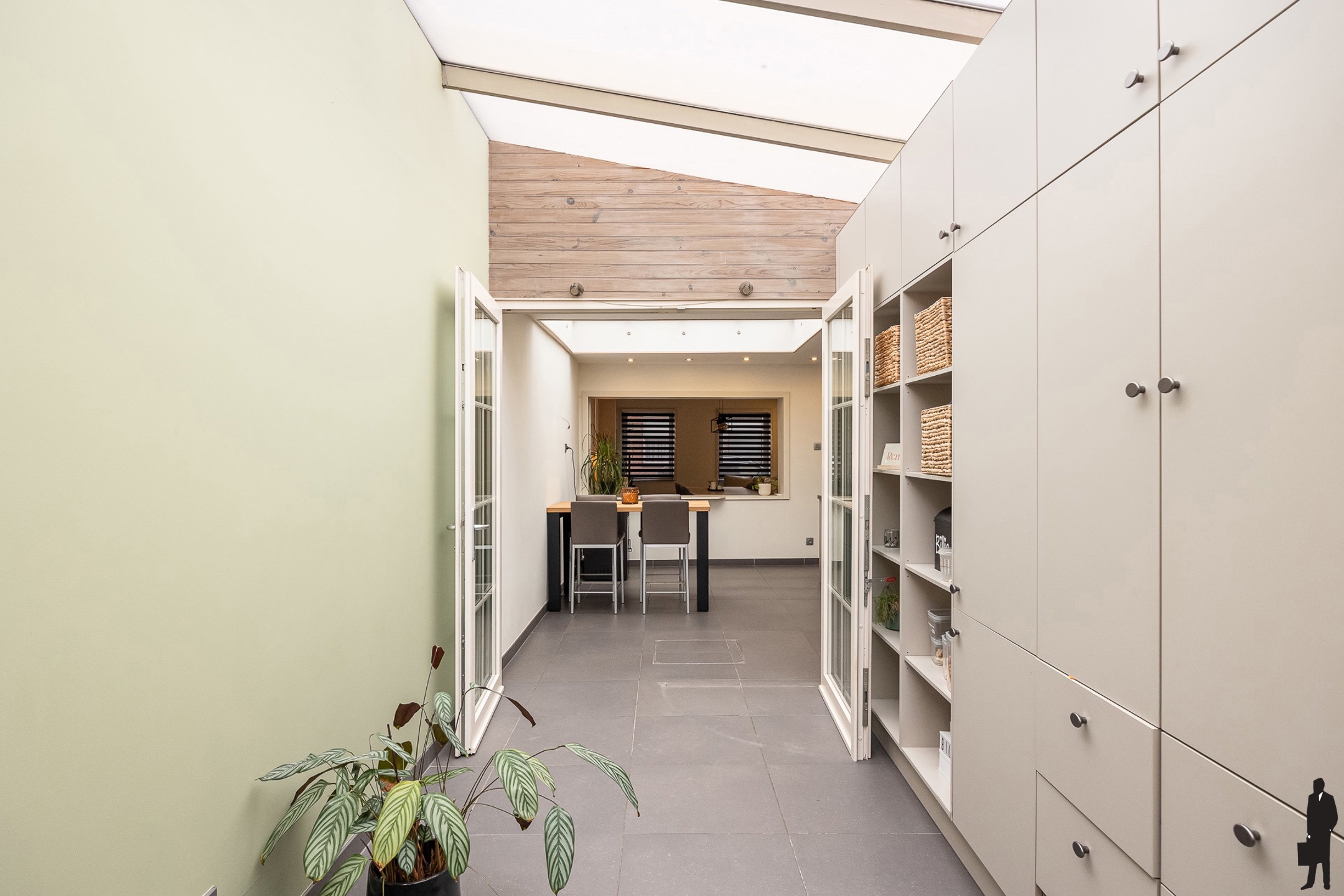 Ruime gezinswoning: 4 slpk, garage + veel bergruimte - foto 5