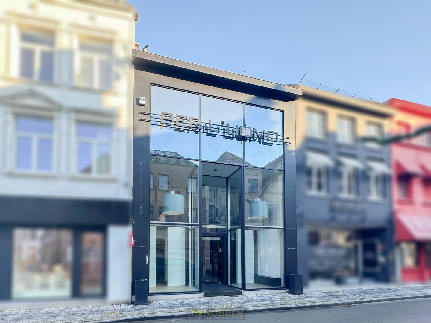 Te koop, veelzijdig handelspand op topligging in centrum Oudenaarde - photo 1