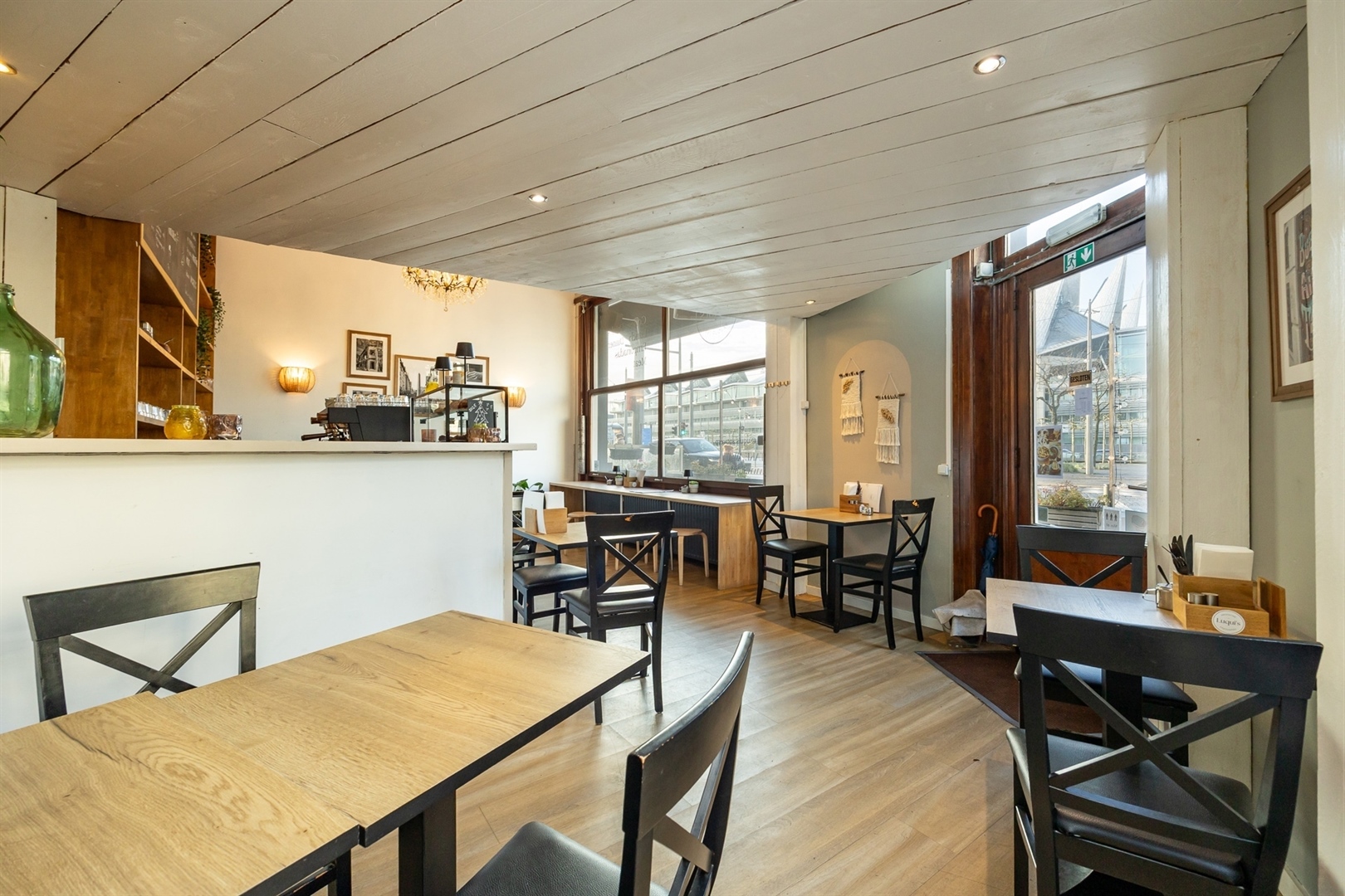 Bolivarplaats ∣ Commercieel gelijkvloers - foto 5