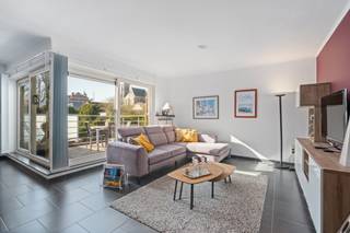 Te koop: ruim duplex appartement in Sint-Stevens-Woluwe, op de stadsrand met vrij zicht en nabij openbaar vervoer.Dit appartement (bouwjaar 2007)...