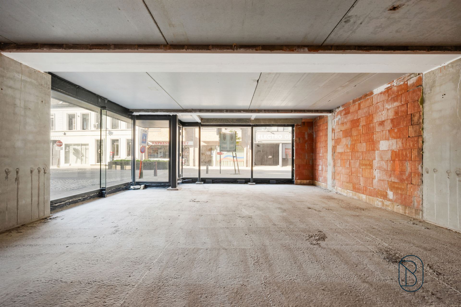 Mooie appartementen met terras + handelspand op topligging - foto 4