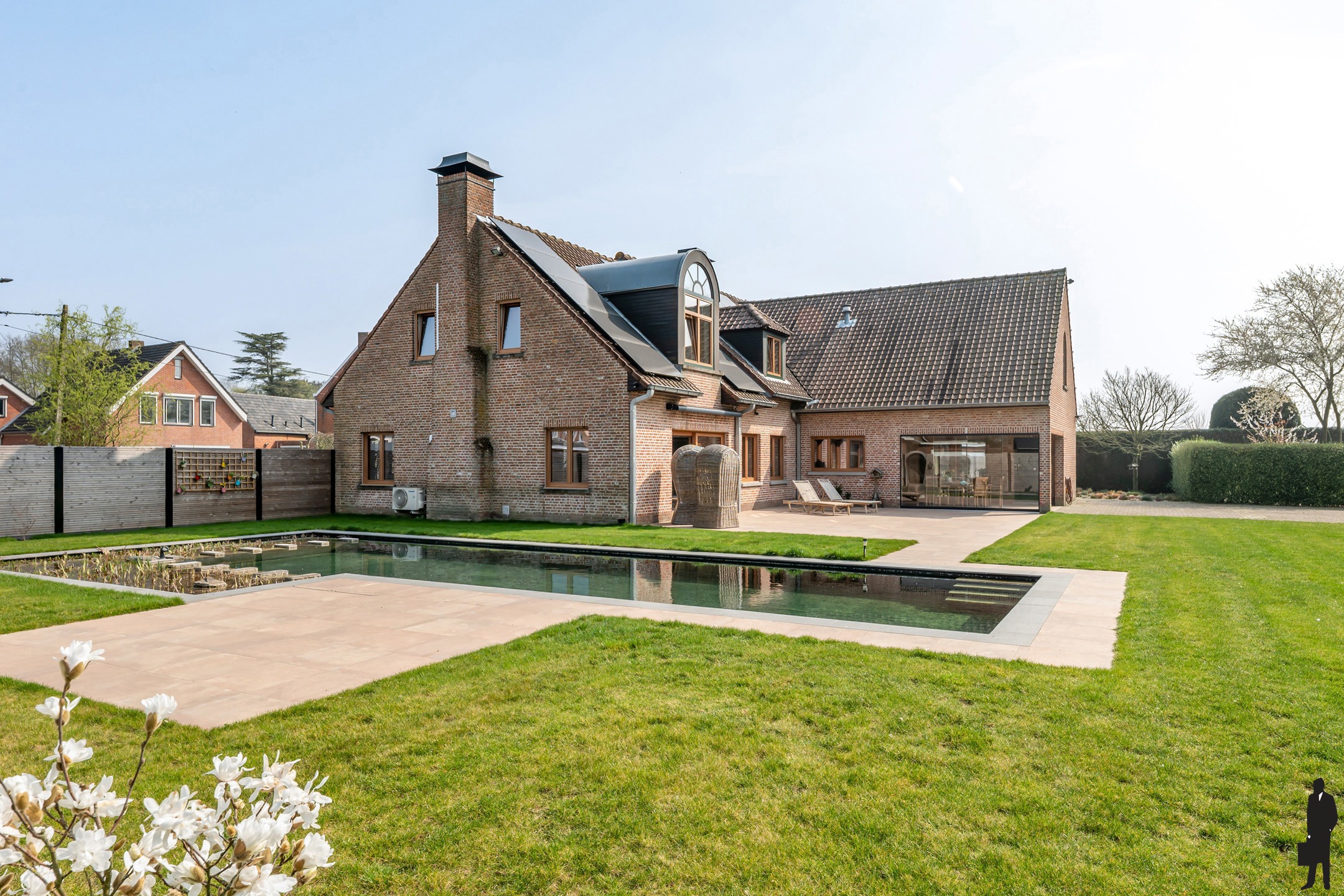 Uitstekend gerenoveerde villa op rustige locatie in Weelde - foto 1