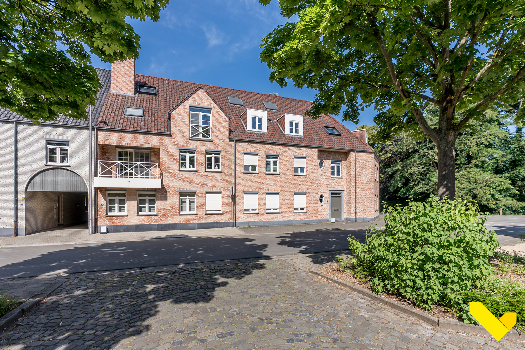 Zeer ruime duplex in een rustige omgeving - foto 1