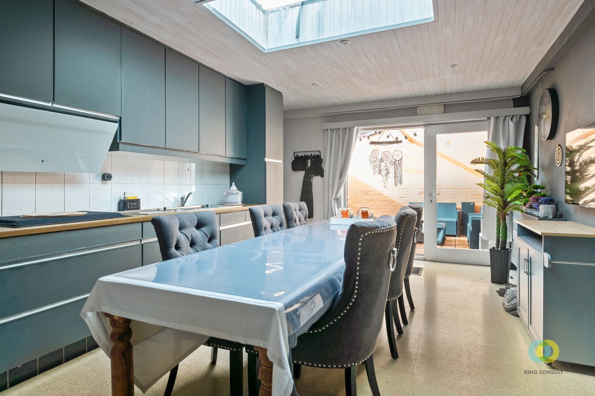 Ruime (kangoeroe) woning met bureau/winkel mogelijk - foto 5