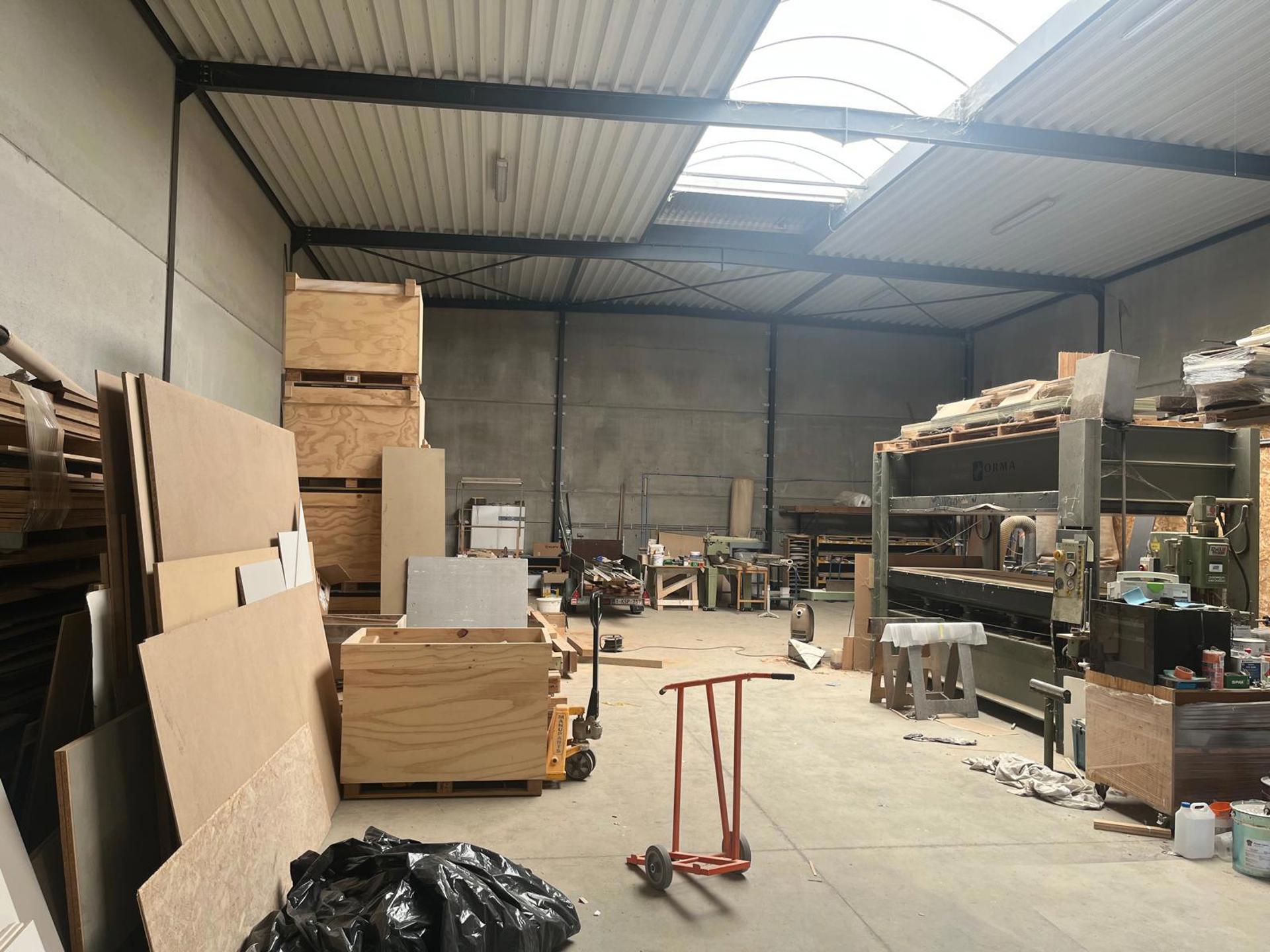 Commercial à louer à Ranst - photo 5