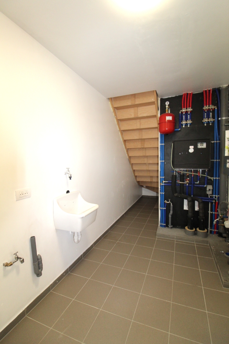 Maison à louer à Roulers avec 3 chambres - photo 5