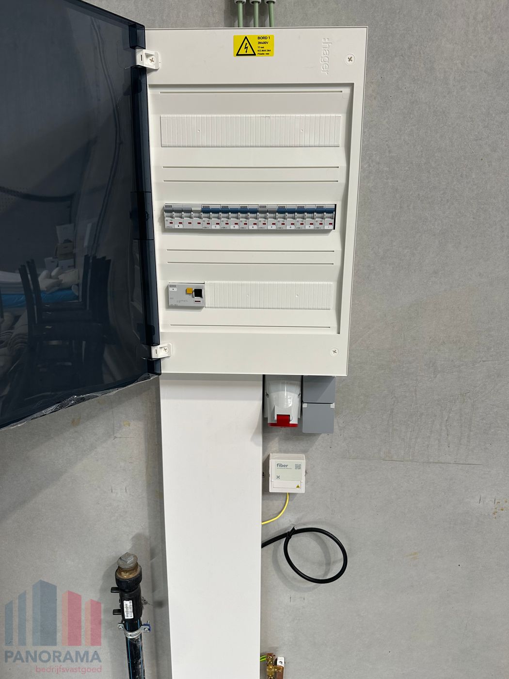 Nieuwbouw KMO-unit 180 m² te huur in Wielsbeke - photo 5