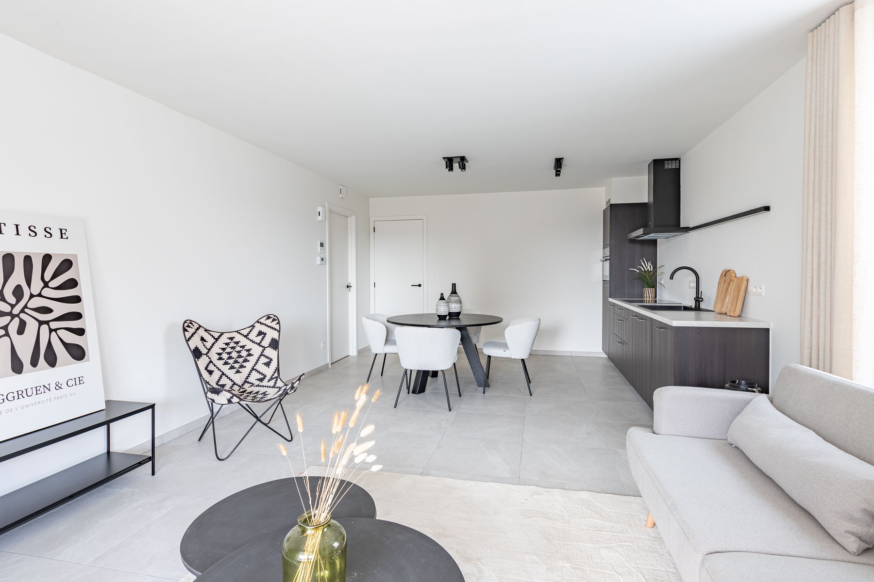 Prachtig nieuwbouwappartement met 2 slaapkamers TE HUUR in Wielsbeke! - foto 4