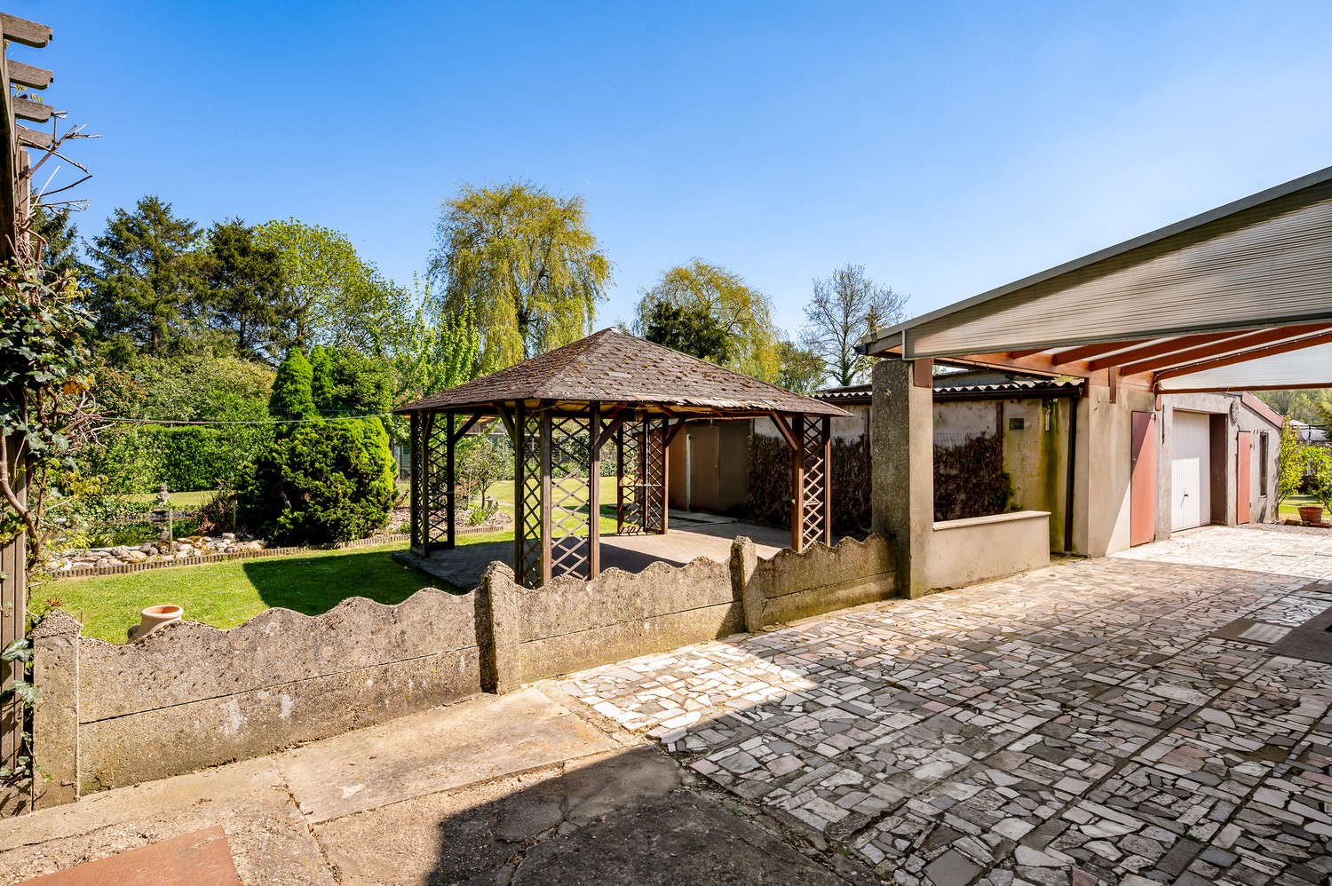 Ruime open bebouwing op landelijke toplocatie - foto 4