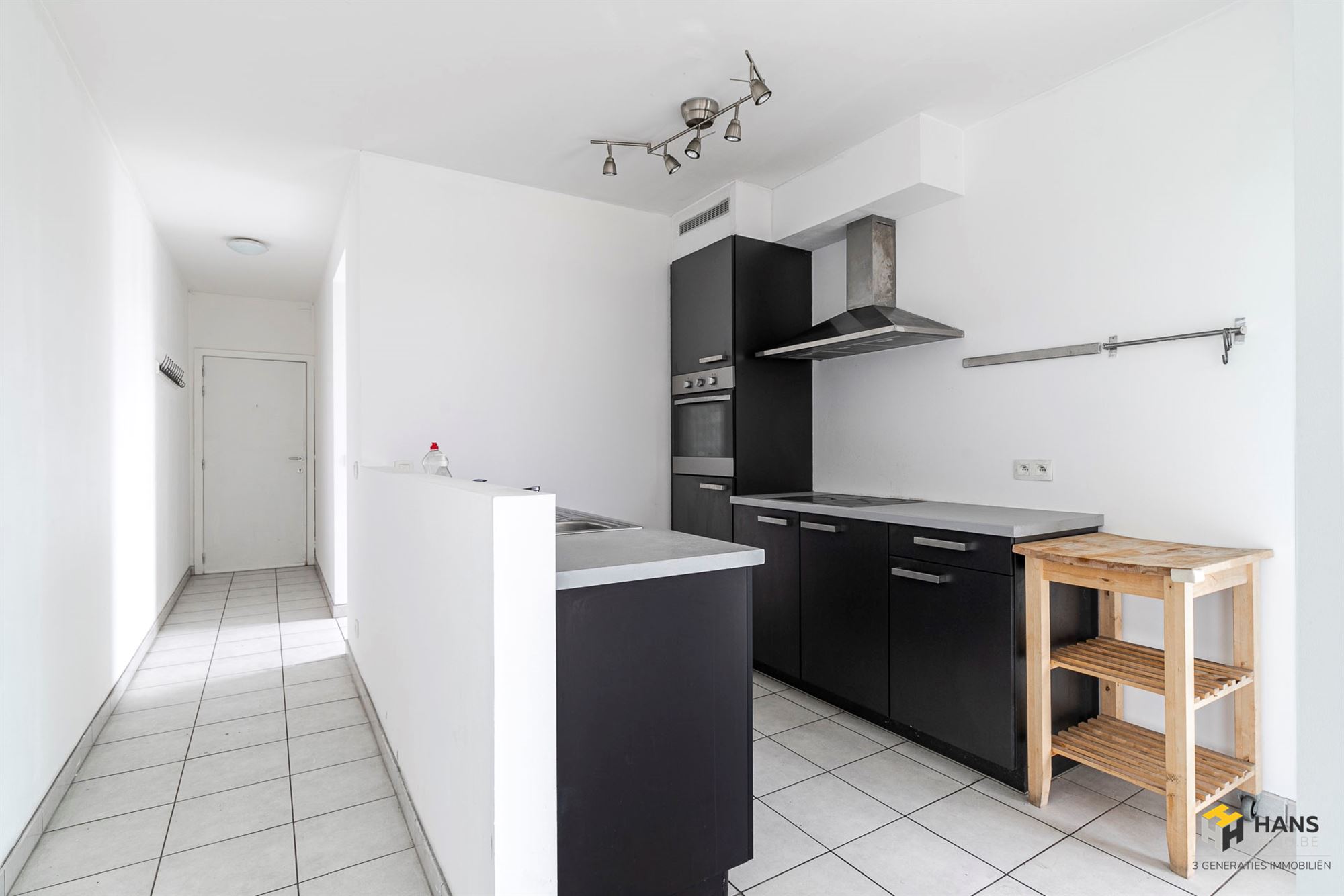 Apartment - photo 5