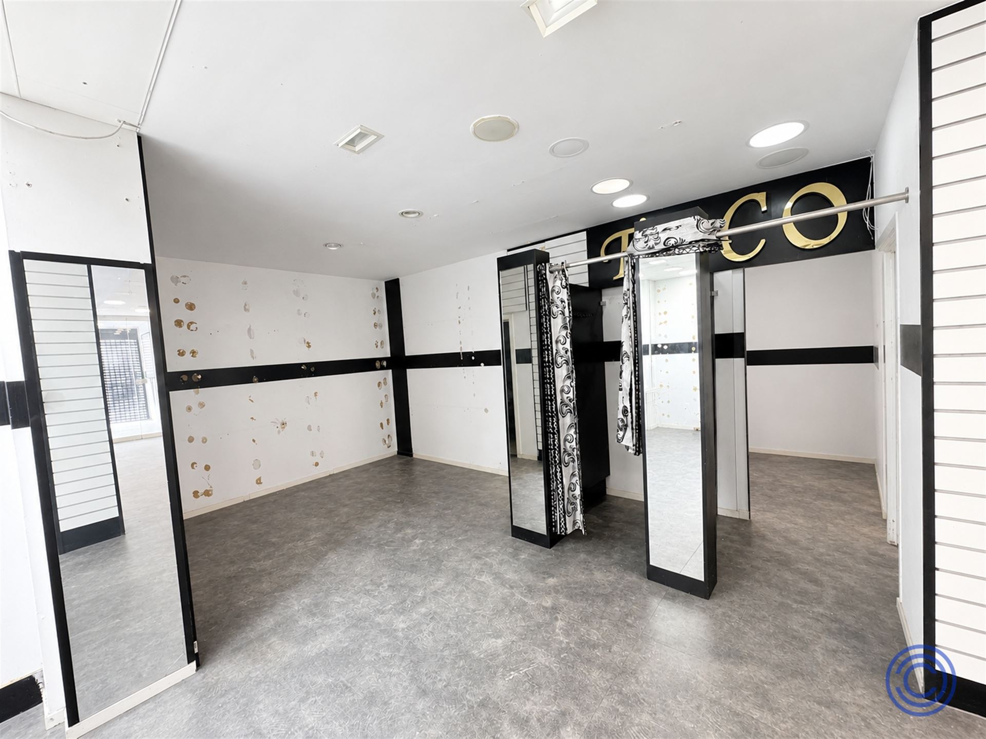 Handelspand ca. 170m² met grote etalage en onderkeldering! - foto 5