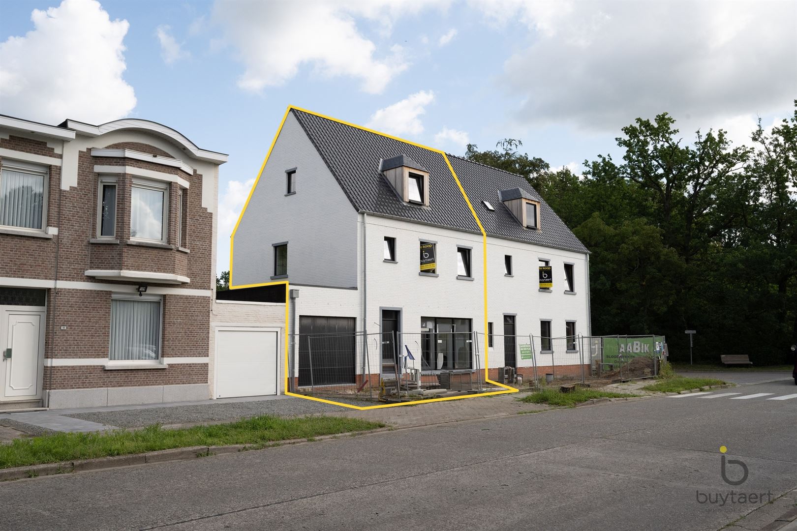 Karaktervolle nieuwbouw BEN half open bebouwing, centraal gelegen nabij het mooie dorpje oud Schilde! - foto 2