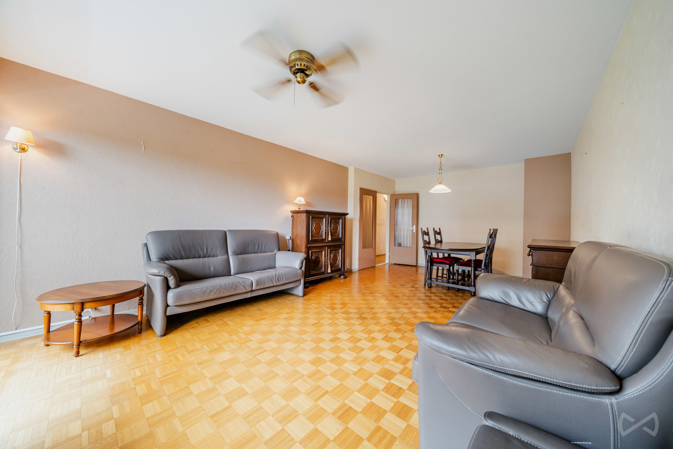 Evere - Mooi apt met 3 slaapkamers + terrassen en garages - foto 5