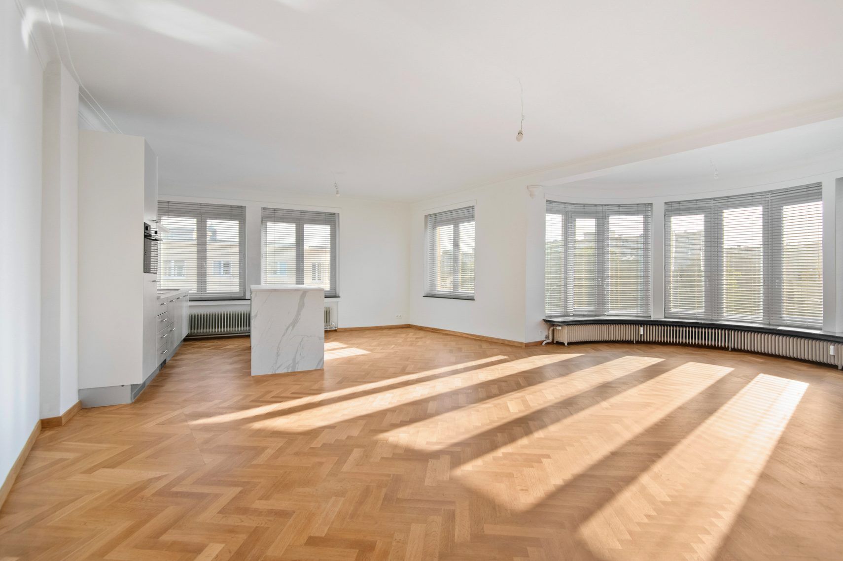 Appartement te koop in Antwerpen met 3 slaapkamers - foto 1
