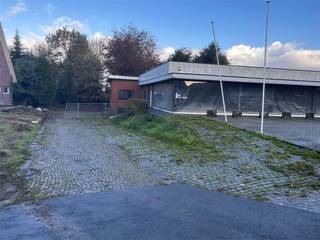 Commercial for rent in Ninove