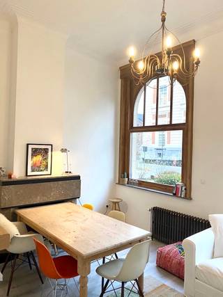 1-slaapkamer appartement op een uitstekende locatie in het hartje van Leuven.Het appartement is gelegen op de gelijkvloerse verdieping en is voorzien...