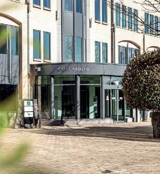 Ideaal gelegen kantoorgebouw in Diegem. De strategische ligging van het gebouw biedt een uitstekende zichtbaarheid vanaf de Brusselse ring. Vlakbij...