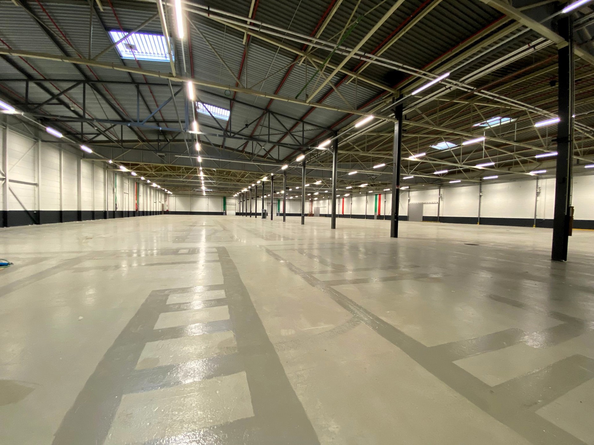 Commercial à louer à Zele - photo 2