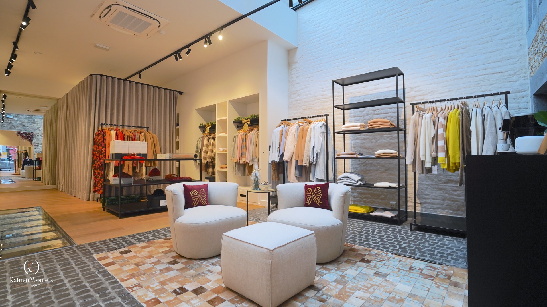 Historisch handelspand op commerciële TOP-locatie in hartje Sint-Truiden - foto 3