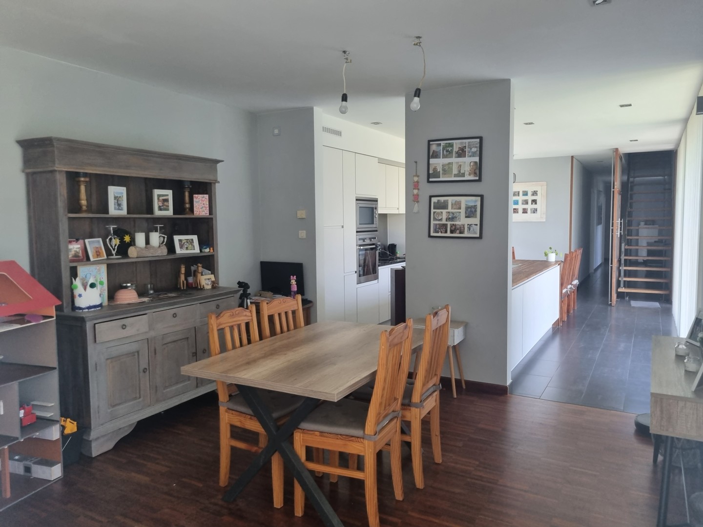 Prachtige, moderne villa gelegen op een perceel van 2.425m² met prachtig uitzicht - foto 4