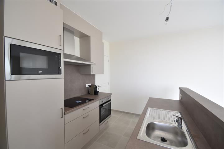 Appartement à louer à Anvers avec 3 chambres - photo 5