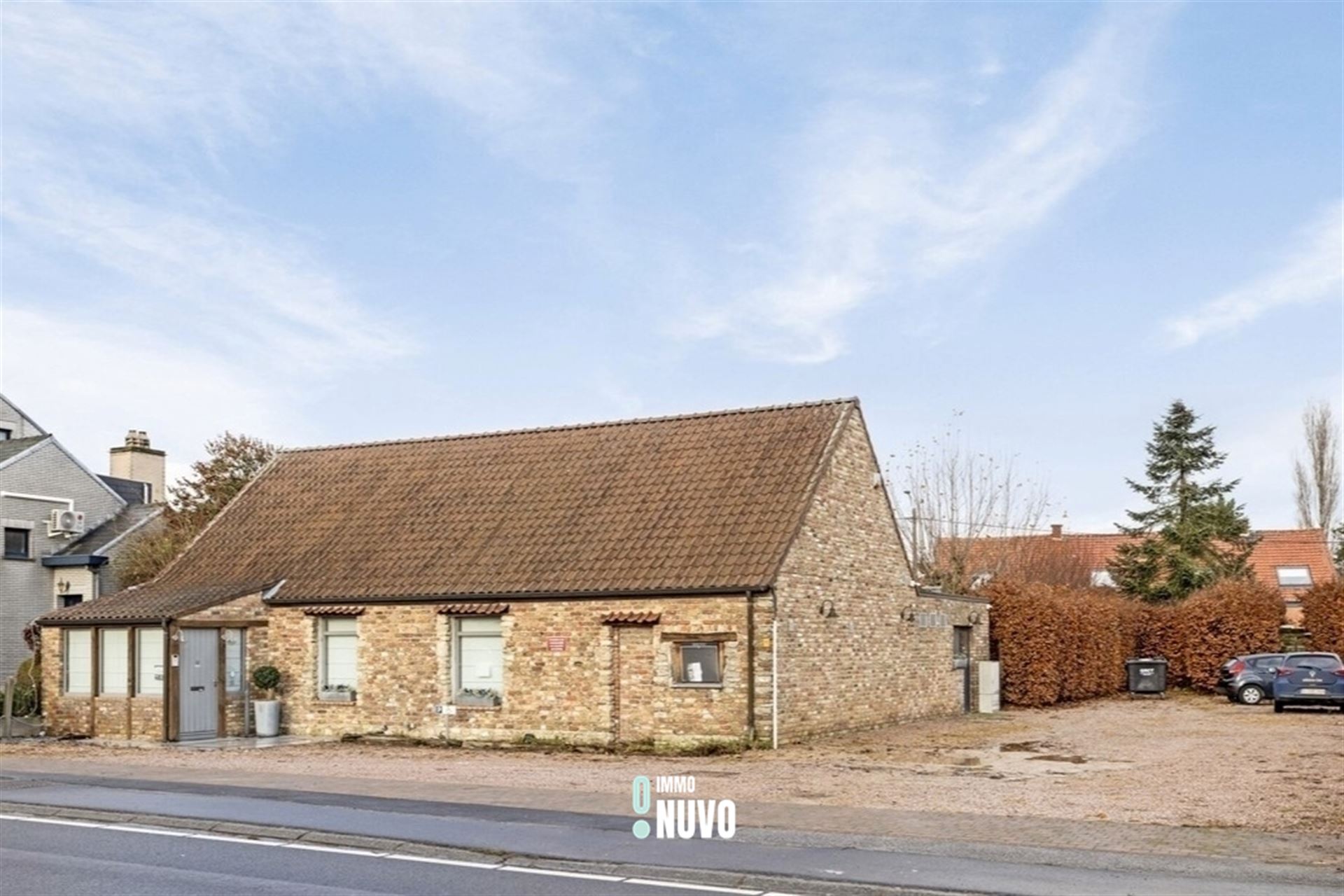 Polyvalent handelspand met woning op topligging  - foto 2