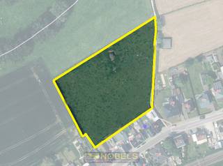 Percelen (7.460m²) in gedeeltelijk in woongebied en woonuitbreidingsgebied in HerzeleSedert het decreet woonreservegebieden van 2023 ligt er boven...
