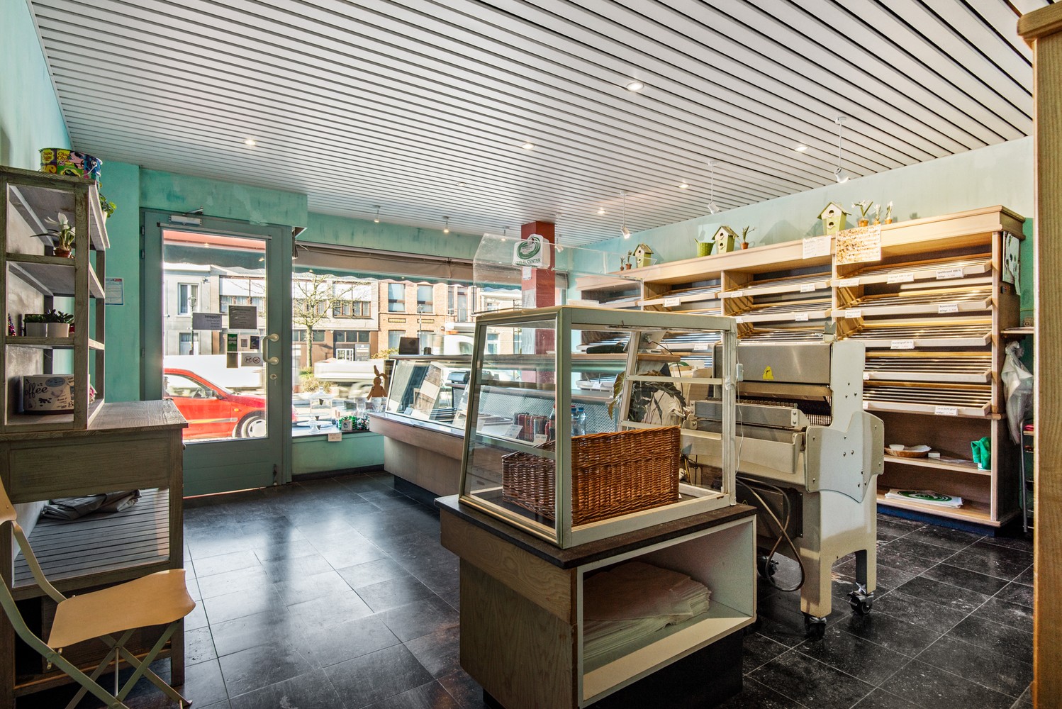 Handelshuis met ruime woning en zwembad te Koningshooikt - foto 4