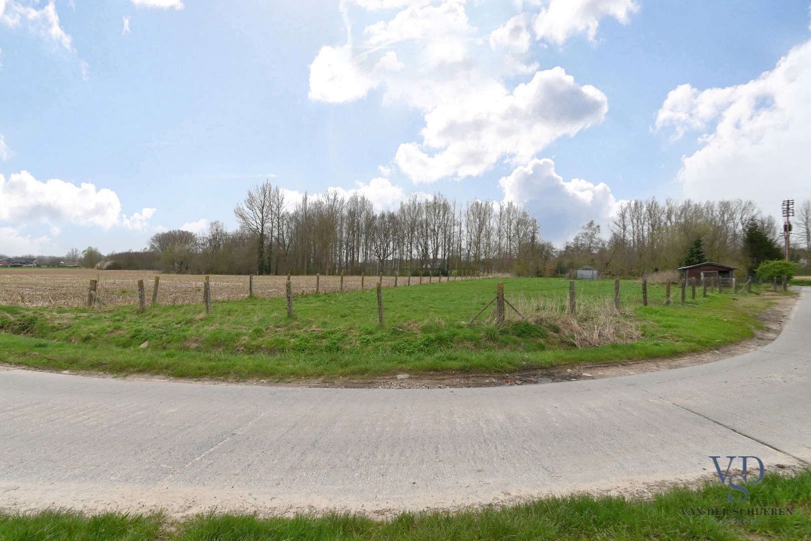 Woning met belendend perceel weiland - foto 5