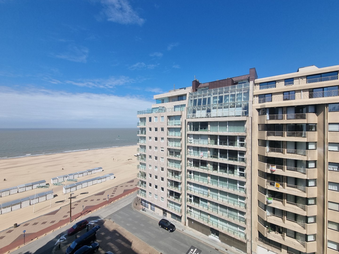 Instapklare studio met zijdelings zeezicht in Duinbergen - foto 2