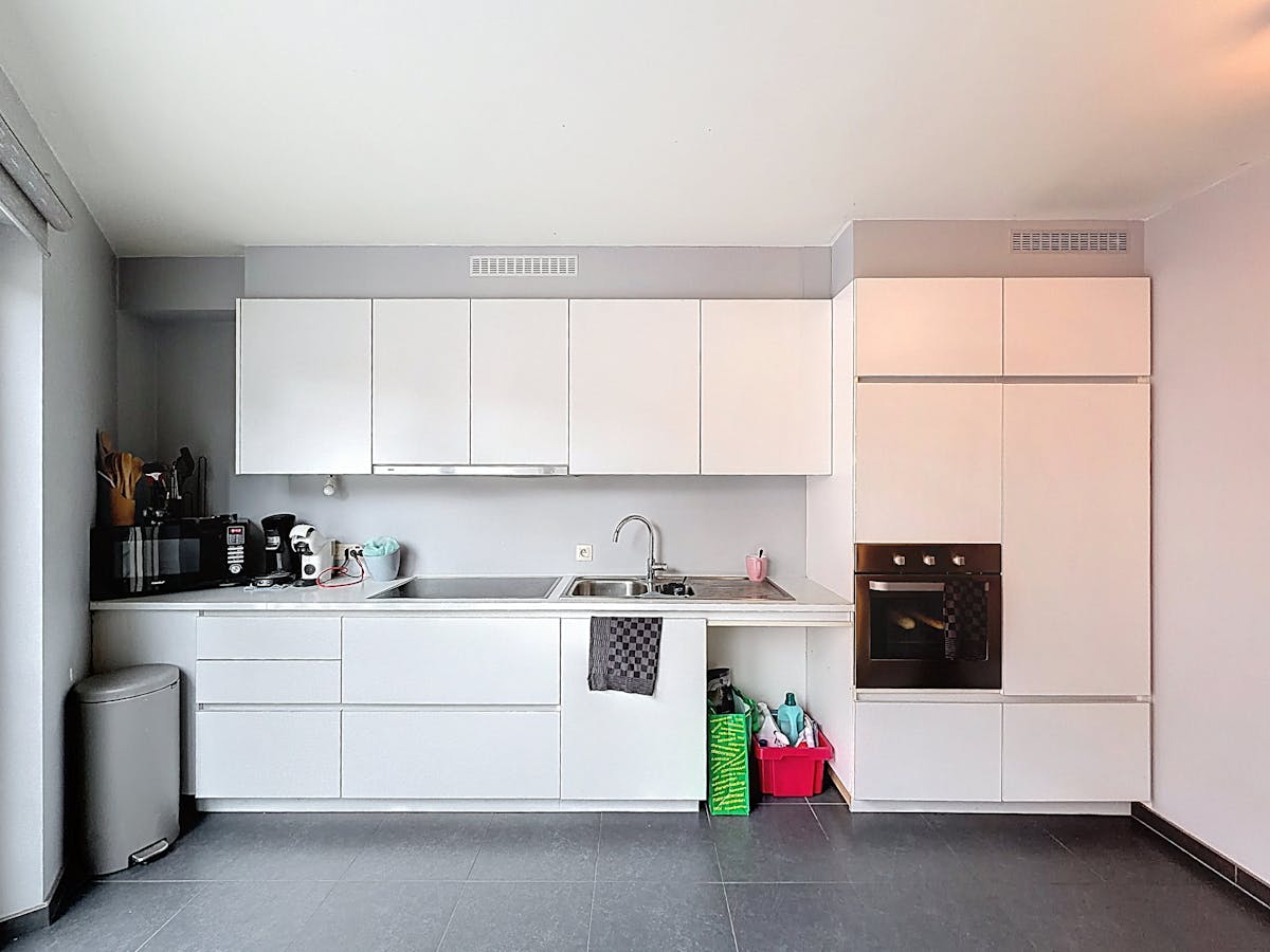 Duplex bij Sint-Baafskouterpark met terras en 2 slaapkamers - foto 2