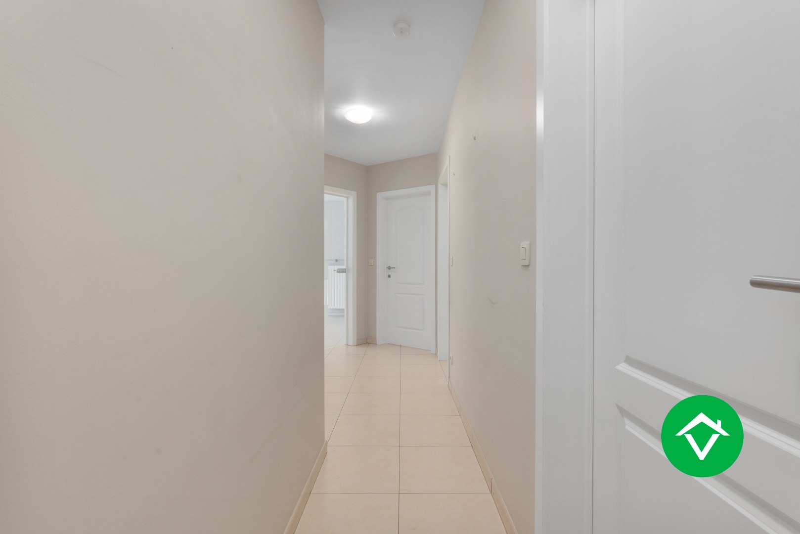 Recent en energiezuinig appartement (label B) op een boogscheut van de markt van Koekelare - foto 4