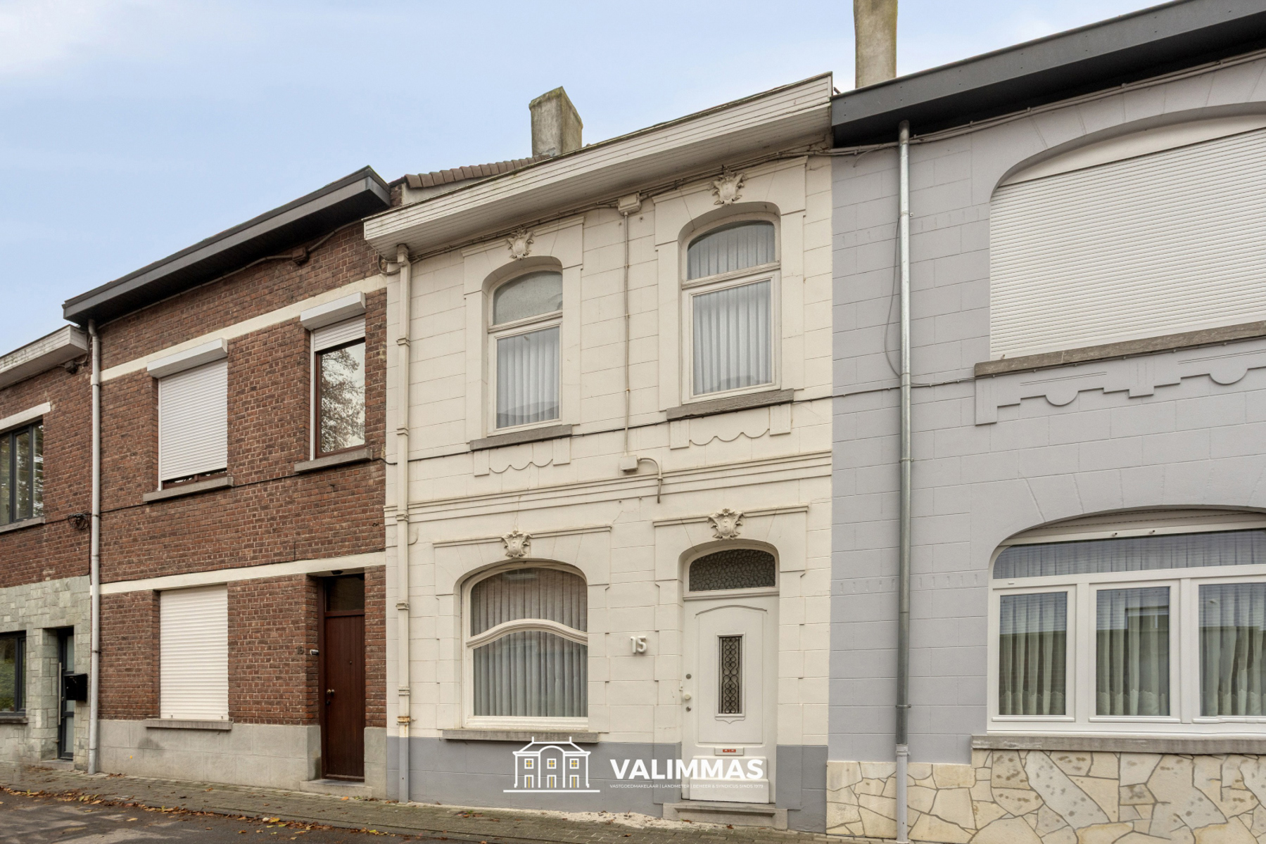 Centraal en toch rustig gelegen woning met tuin en garage... - foto 1