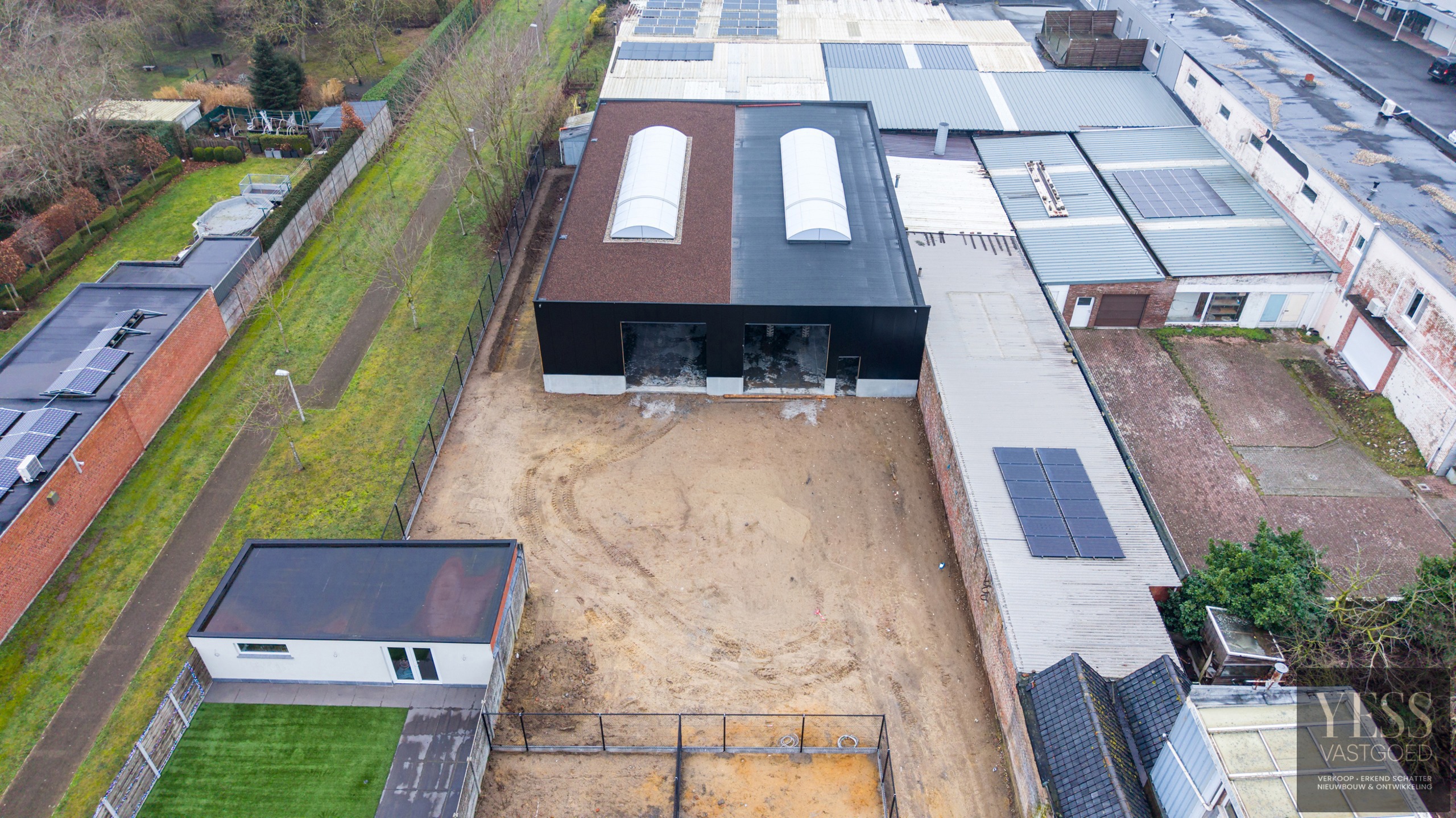 2 Loodsen (met staanplaats / afzonderlijk ook te koop) - foto 5