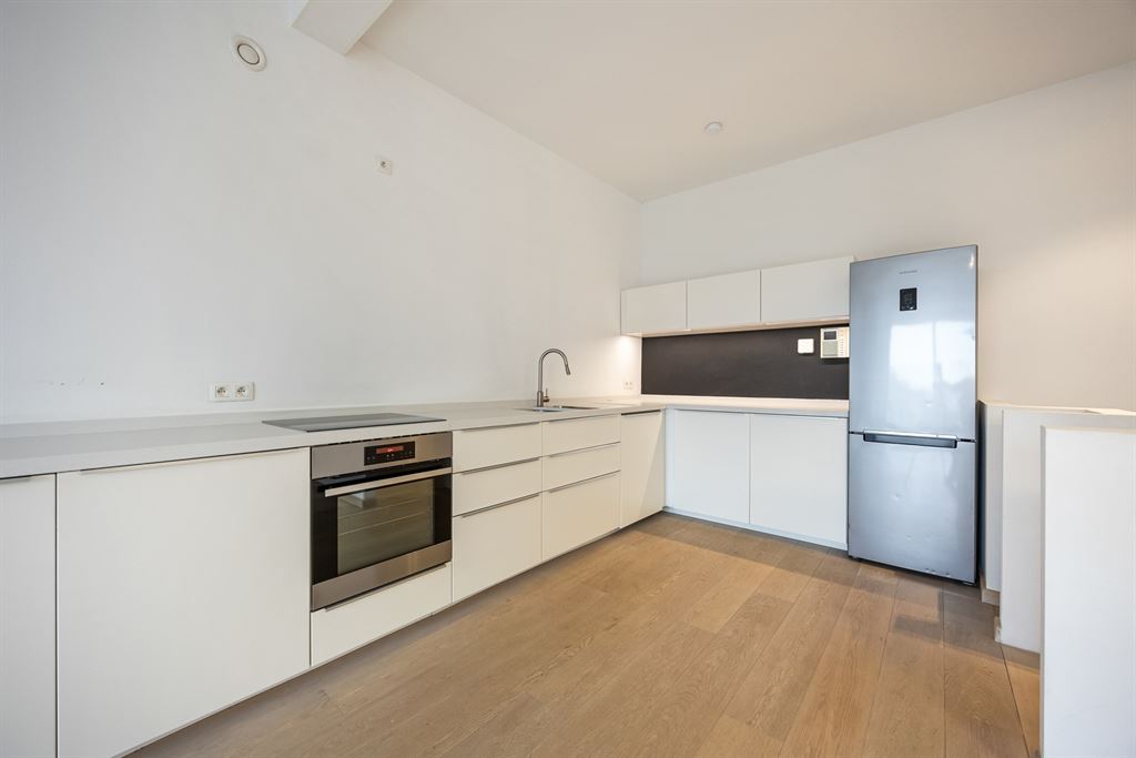 Duplex appartement met groot terras en autostaanplaats - foto 5