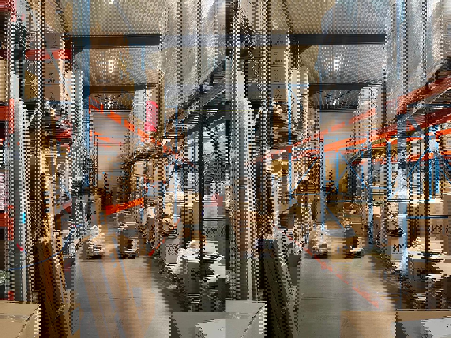 Wommelgem magazijn 940m² + mezzanine en aangename kantoren - foto 5