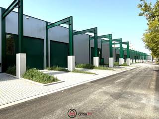 <span>KMO-unit van 256 m2 incl. 2 privé-parkeerplaatsen.<br />Meerdere oppervlaktes beschikbaar al dan niet met kantoren.<br />Contacteer ons voor een totaaloverzicht van de beschikbare units.<br /><br />RE I CORE<br /><br />De voormalige Recor-site wordt momenteel omgebouwd tot een van de meest duurzame bedrijvencampussen in Vlaanderen.<br />Hier bieden wij nieuwbouw KMO-units aan in verschillende oppervlaktes vanaf 256 m2 tot 622 m2. Het samenvoegen van meerdere units is mogelijk.<br />Ook meerdere units met kantoren beschikbaar. <br /><br />Deze unit nummer 8 heeft een oppervlakte van 256 m2 inclusief 2 privé-parkeerplaatsen.<br />De geafficheerde prijs is excl. basispakket aan uitrustingen en excl. aansluiting warmtenet. Plaatsen zonnepanelen is optioneel.<br /><br />Door zijn ligging aan de E313 is de stad Hasselt vlot bereikbaar vanuit heel België.</span><br /><span>Transport van en naar Hasselt is daarom </span><span>op een eenvoudige manier te organiseren.</span><br /><span>Ook de ligging op relatief korte afstand van </span><span>de Nederlandse en Duitse grens is een groot </span><span>voordeel.</span><br /><br />Een oplossing voor uw bedrijf? Contacteer ons voor een bezoek ter plaatse.<br />Optie M vastgoed I carine@optie-m.be I 011/23 11 01 - 0478/41 58 70<br /><br />