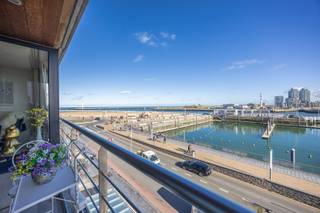 MOOI EN RUIM APPARTEMENT MET ZICHT OP DE JACHTHAVEN VAN OOSTENDEOp een topligging aan de Visserskaai 41, met een prachtig uitzicht op de jachthaven...