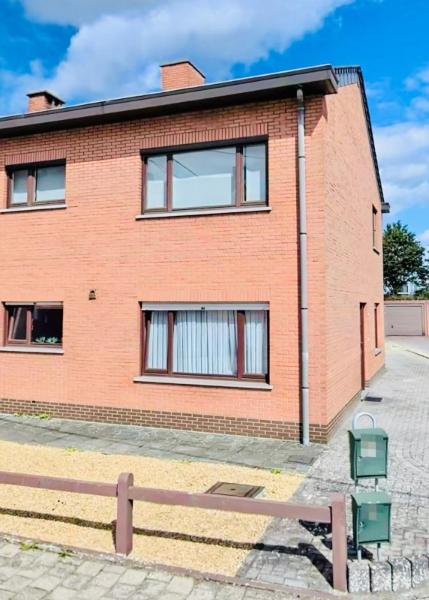 Apartment for rent in Putte