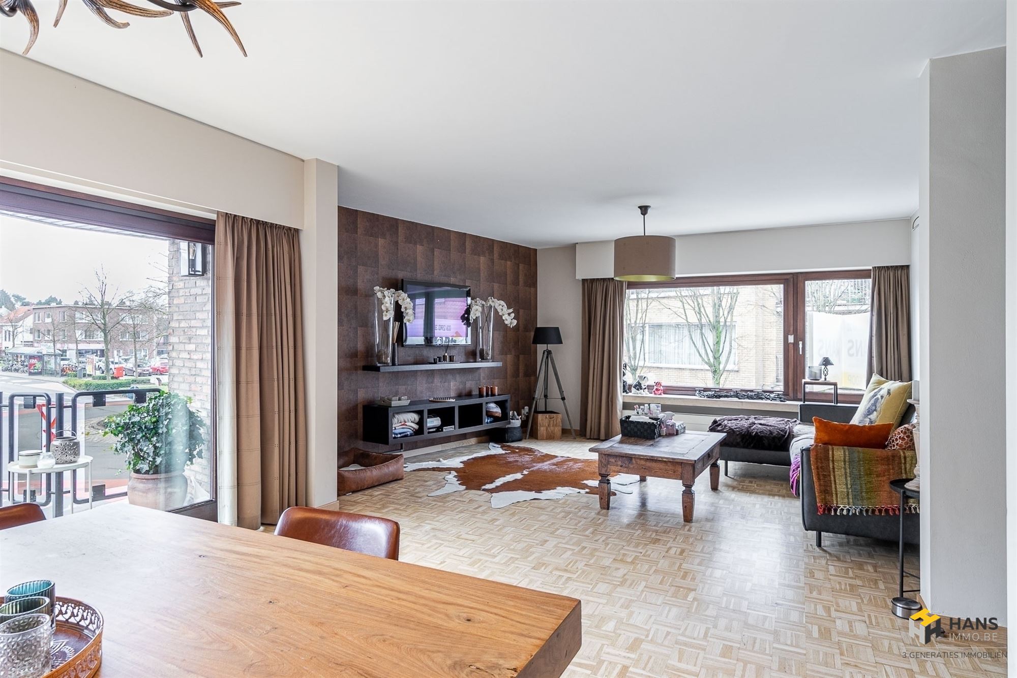 Riant duplex appartement (230 m²) met 3 slaapkamers en 3 terrassen in Brasschaat. - foto 2