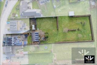 Unieke, ruime woonmogelijkheid (opsplitsbaar) op perceel van 37 aren 21 centiaren in het rustige Hoelbeek (Bilzen-Hoeselt), ideaal...