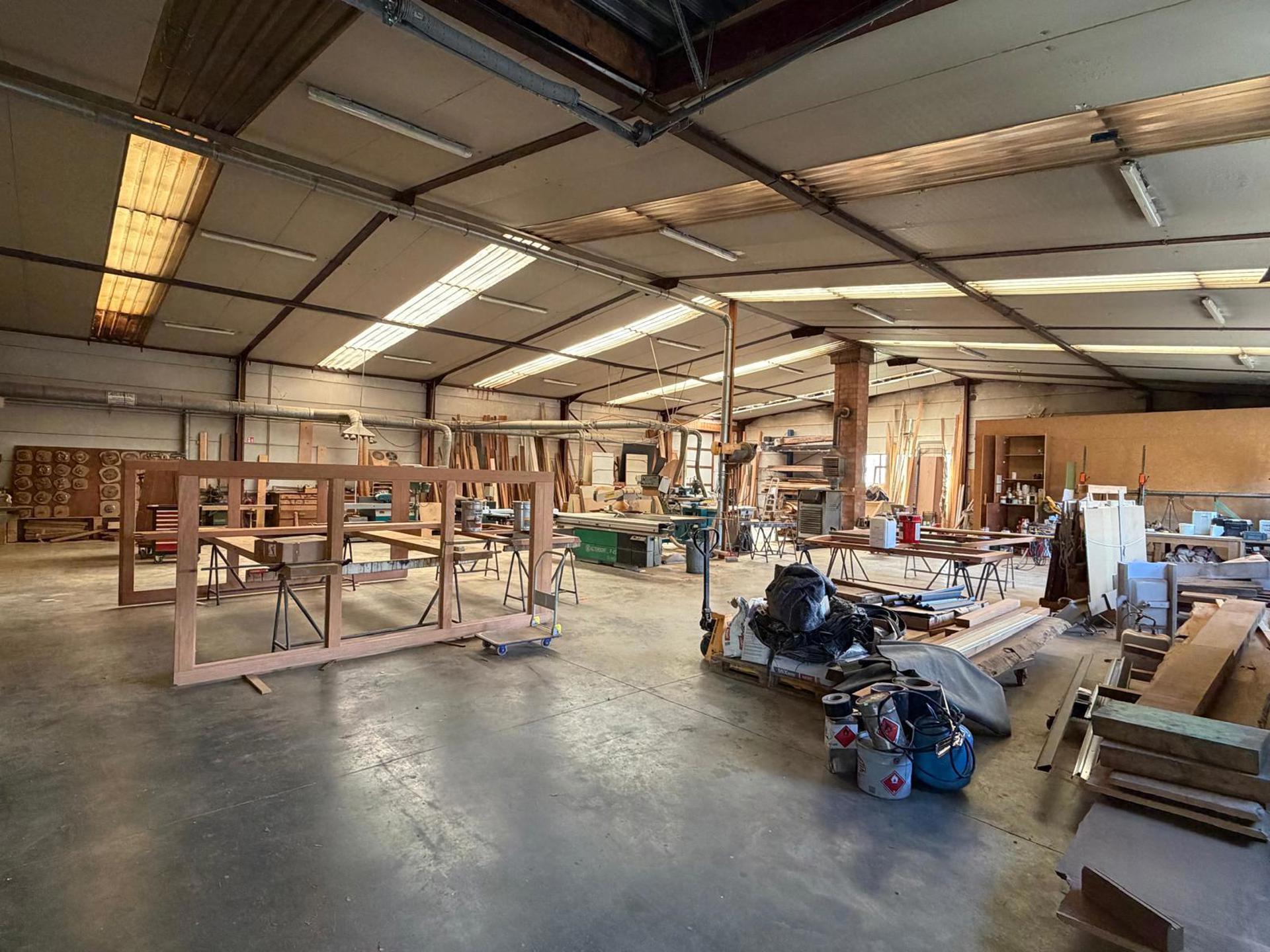 KMO-site te koop met loods, landbouwgrond en woongelegenheid. - foto 4