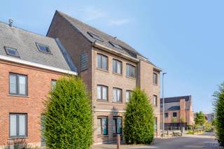 Au centre de Herent, vous trouverez cet agréable appartement de 84 m², situé au troisième étage (sous le toit) d'un petit immeuble sans...